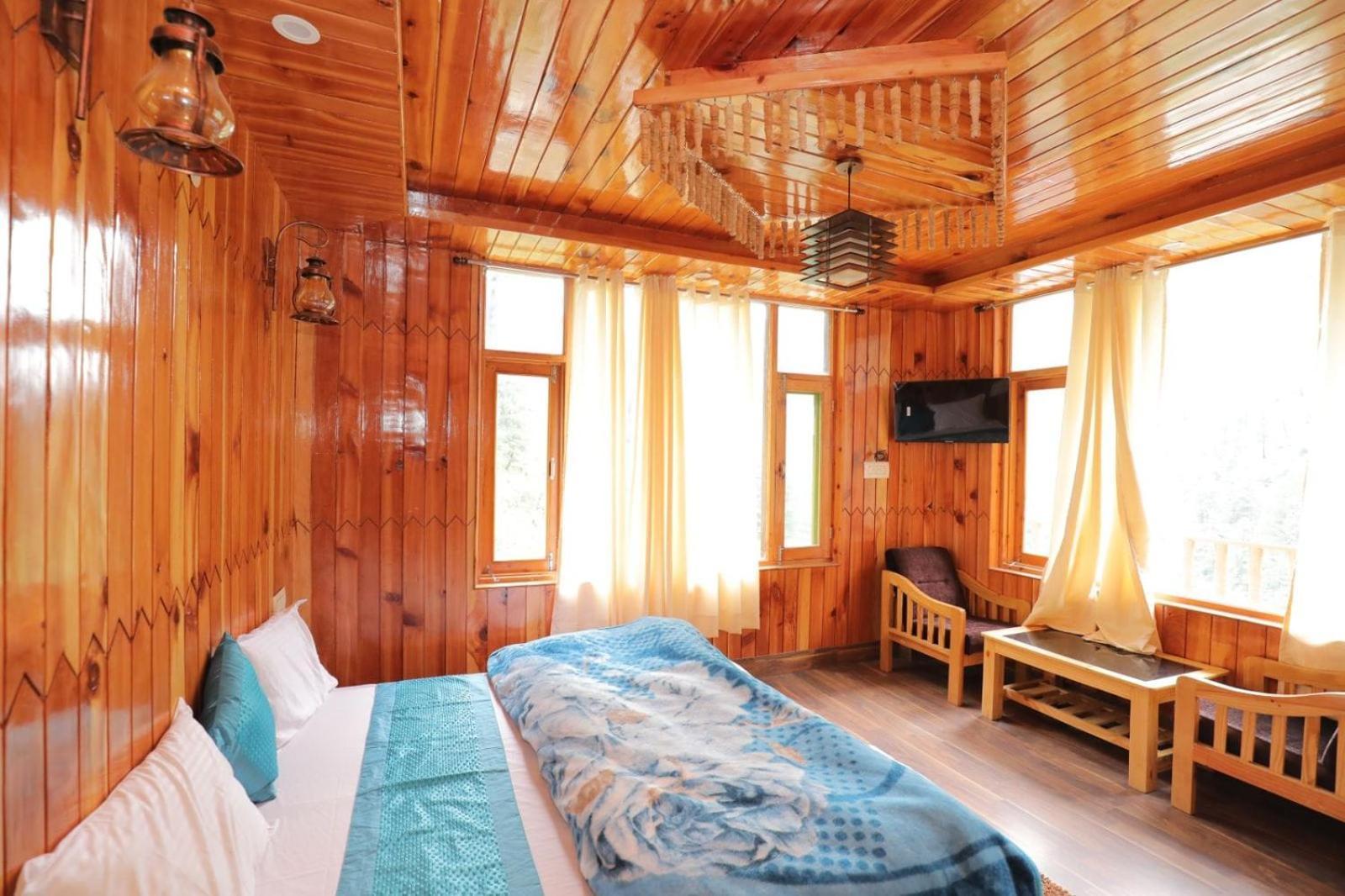 Shangri-La Rooms & Restaurant Kasol Eksteriør billede